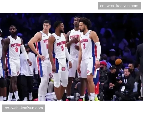 活塞阵容完整无核心伤病攻防均衡时隔19年登顶东部第一 活塞阵容完整无核心伤病攻防均衡时隔19年登顶东部第一